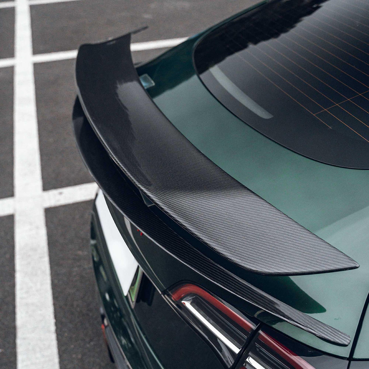 Tesla Electric Lift Rear Spoiler Carbon Fiber Rear Trunk Spoiler